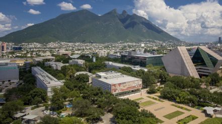 Instituto Tecnológico y de Estudios Superiores de Monterrey (ITESM)